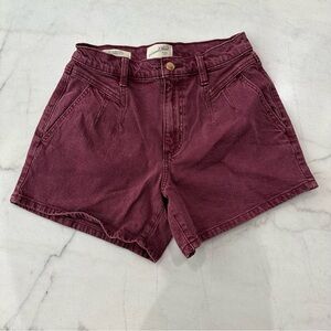 Universal Thread Jean Shorts High rise midi shorts Maroon sz 0 25